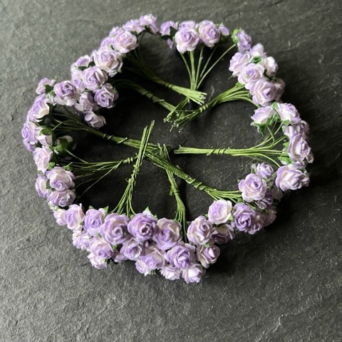 Wowzers Blüten aus Maulbeerpapier - Mini Roses -10 Mini Rosen in Flieder Weiß