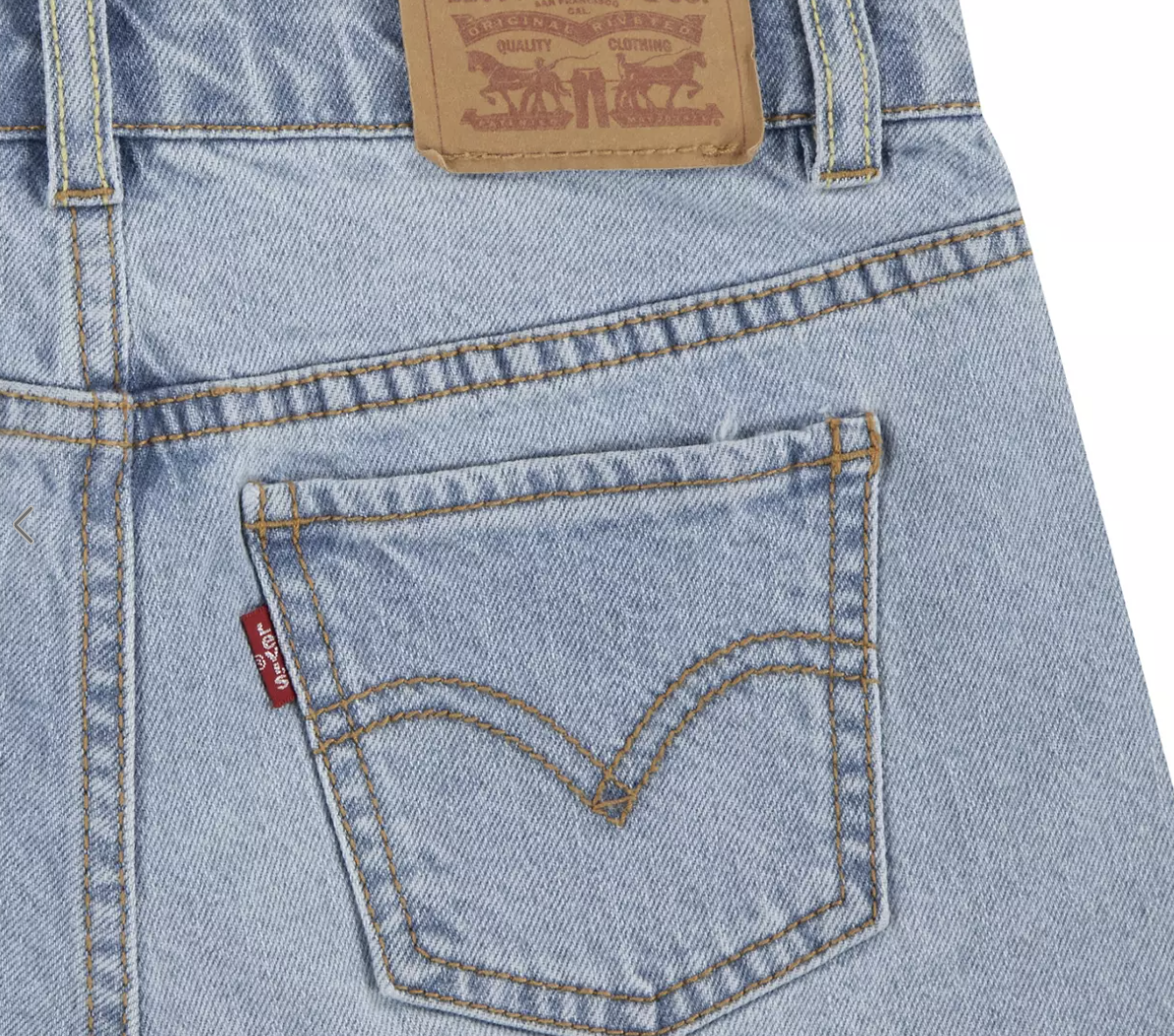 Levis Jeans Short Girlfriend A-Line - Desert Sky