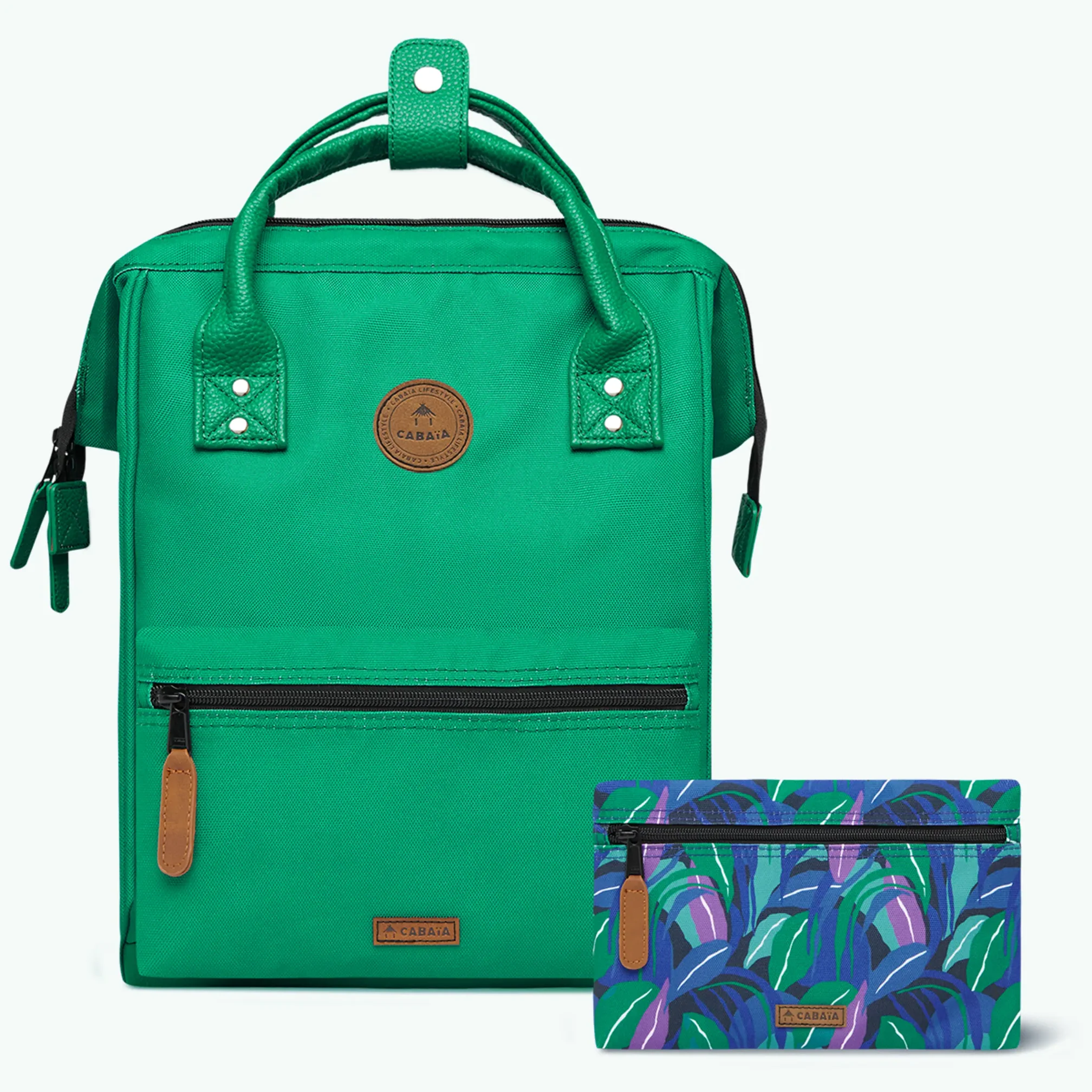 TDM-W23-ADV-MEDIUM-KAMPALA-FCAE-POCHETTES-RVB-HD_2016x Cabaia Rucksack KAMPALA Medium mit Laptop-Fach - Grün - SALE