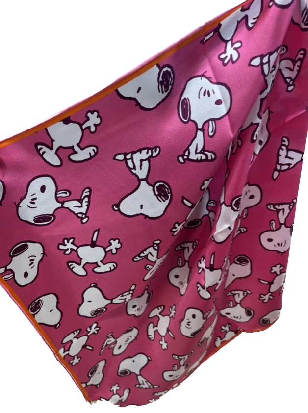 Codello Peanuts Nickituch aus Reiner Seide mit in Pink & Orange - Snoopy Allover