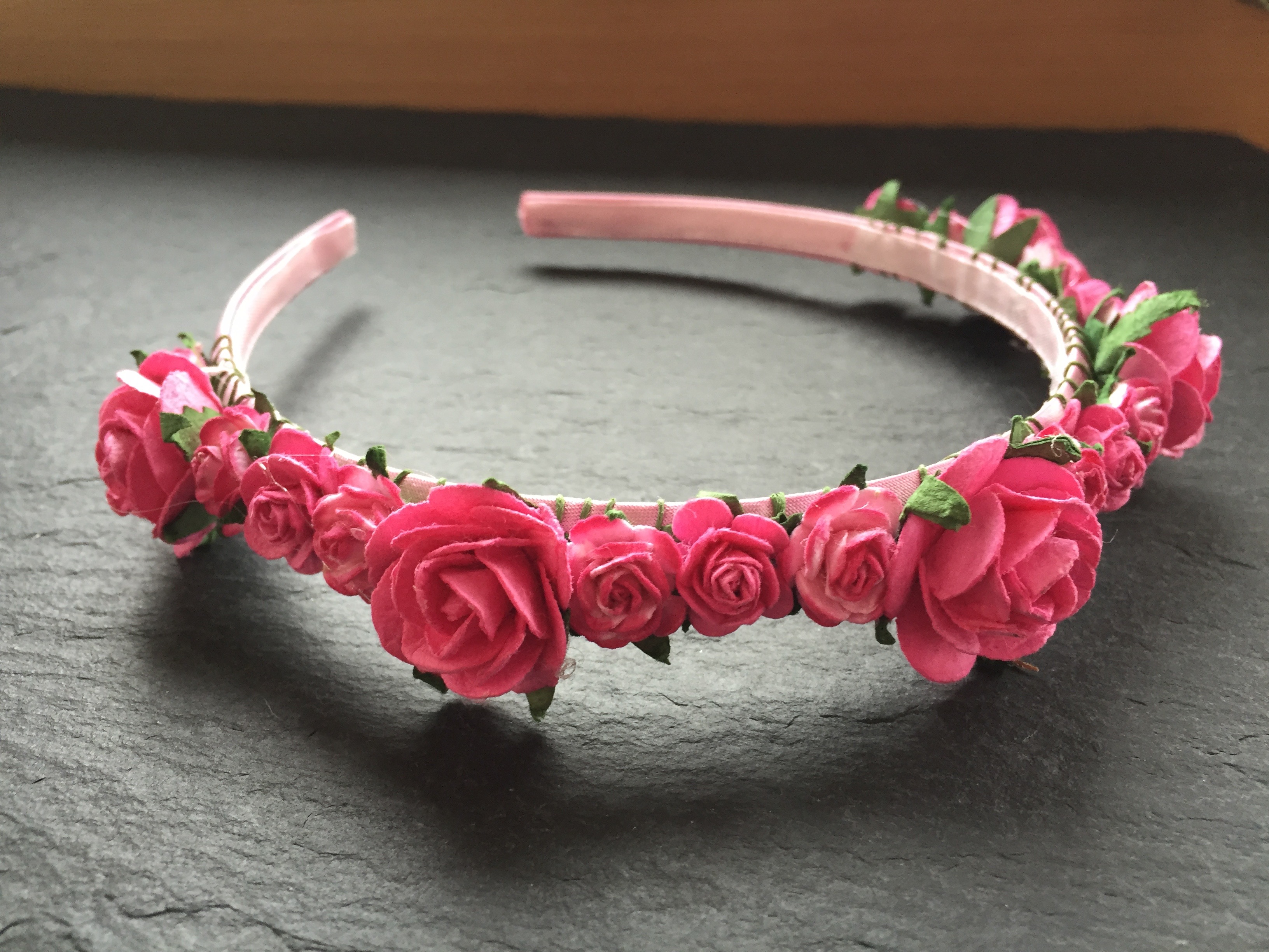 Wowzers Blütenkrone - Crown of Flowers - Handgefertigt - Kleine Blüten - Farbauswahl