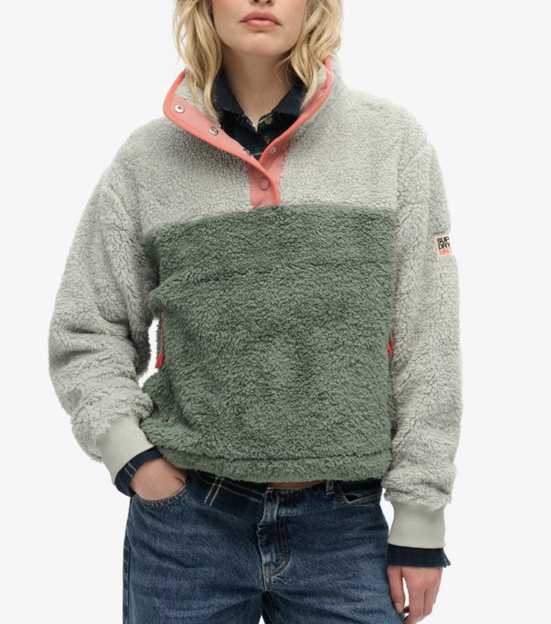 Superdry Damen Superweiche Teddyfleece Jacke in Grün Superdry Damen Superweiche Teddyfleece Jacke in Grün