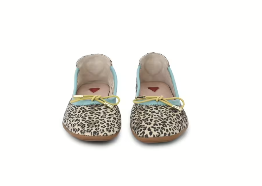 Crickit Ballerina OMEGA Leo in Türkis - SALE Crickit Ballerina OMEGA Leo in Türkis - SALE