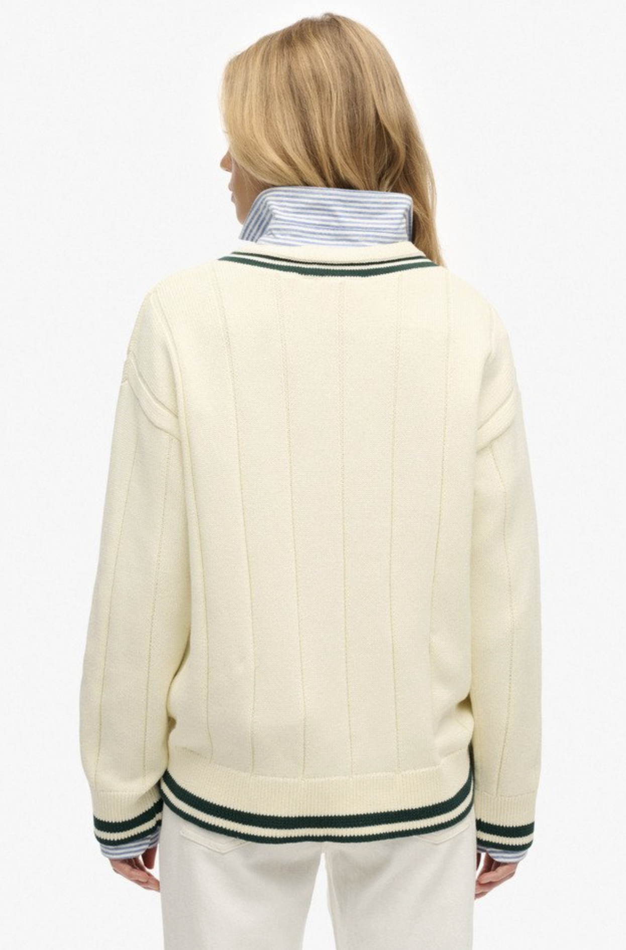 Superdry Damen Strickpullover Cricket Club in Creme
