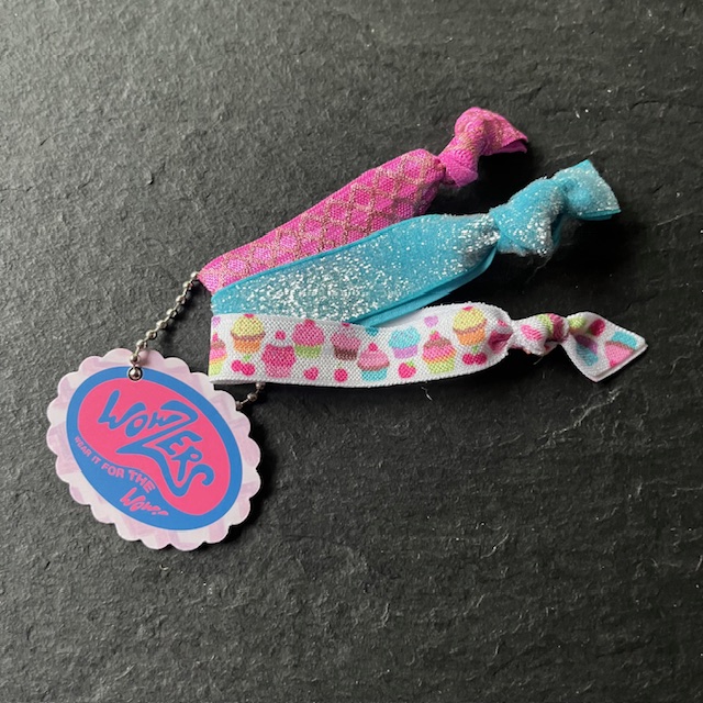 Wowzers Hair Ties Set von 3 Armbänder / Haargummis - Cupcakes & Aqua Glitzer Wowzers Hair Ties Set von 3 Armbänder / Haargummis - Cupcakes & Aqua Glitzer