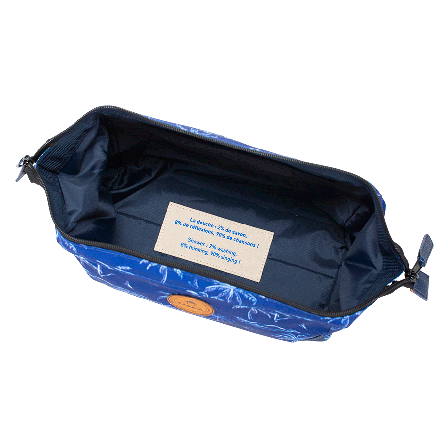 TDM-S22-TROUSSE-TRAVEL-KIT-LAS-VEGAS-BLUE-INTERIEUR-1-BD Cabaia Travel Kit Kulturtasche - LAS VEGAS STRIP in Blau mit Palmen - SALE