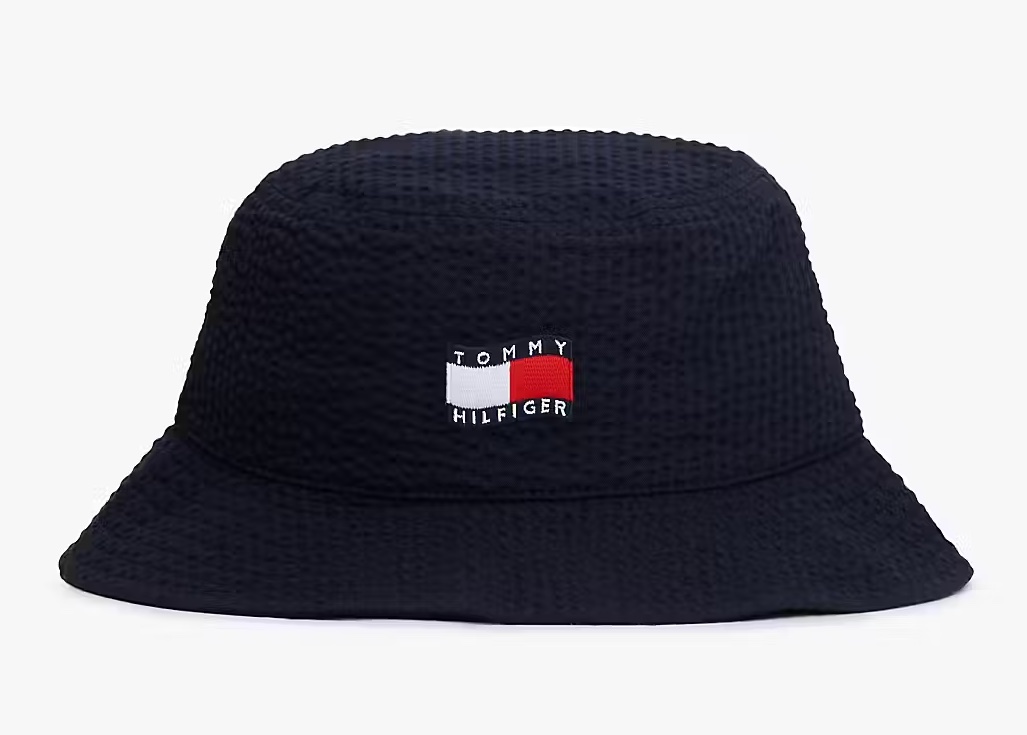 Tommy Hilfiger Wavy Flag Seersucker Bucket Hat in Navy Blau Tommy Hilfiger Wavy Flag Seersucker Bucket Hat in Navy Blau