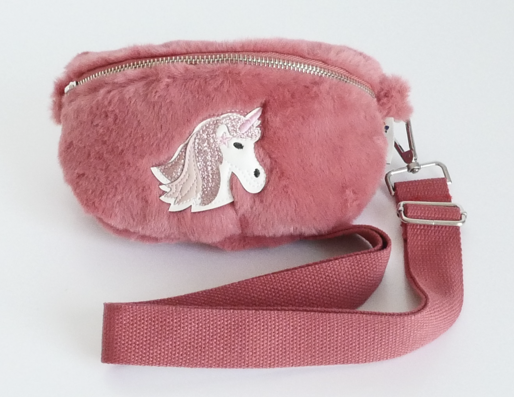 KisMe Crossbody Tasche Sidebag - Einhorn Plüsch mit Stoffband - Apricot KisMe Crossbody Tasche Sidebag - Einhorn Plüsch mit Stoffband - Apricot
