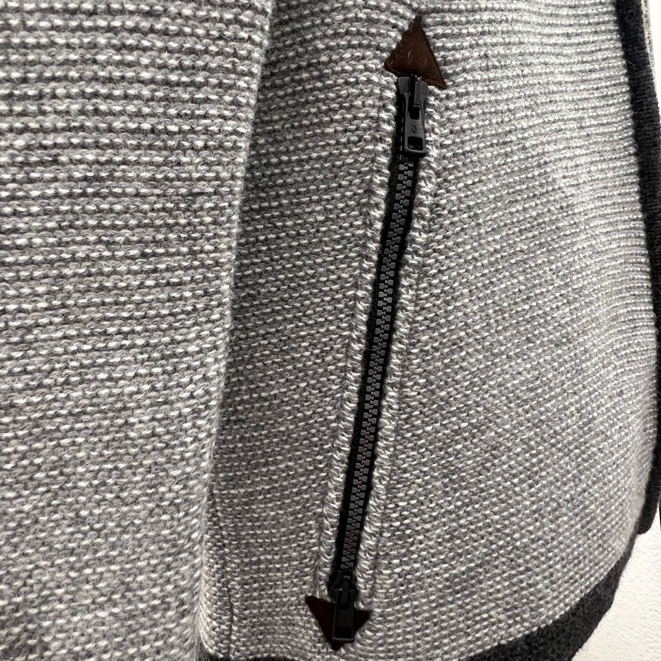 Liebling Alex Strickjanker Jacke mit Reißverschluss in Grau Marmor