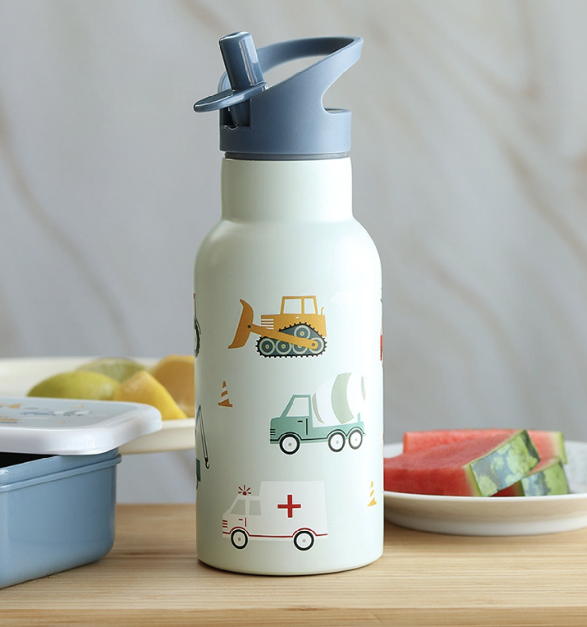 A Lovely Little Company Thermos Edelstahl Trinkflasche mit Strohhalm - Fahrzeuge A Lovely Little Company Thermos Edelstahl Trinkflasche mit Strohhalm - Fahrzeuge
