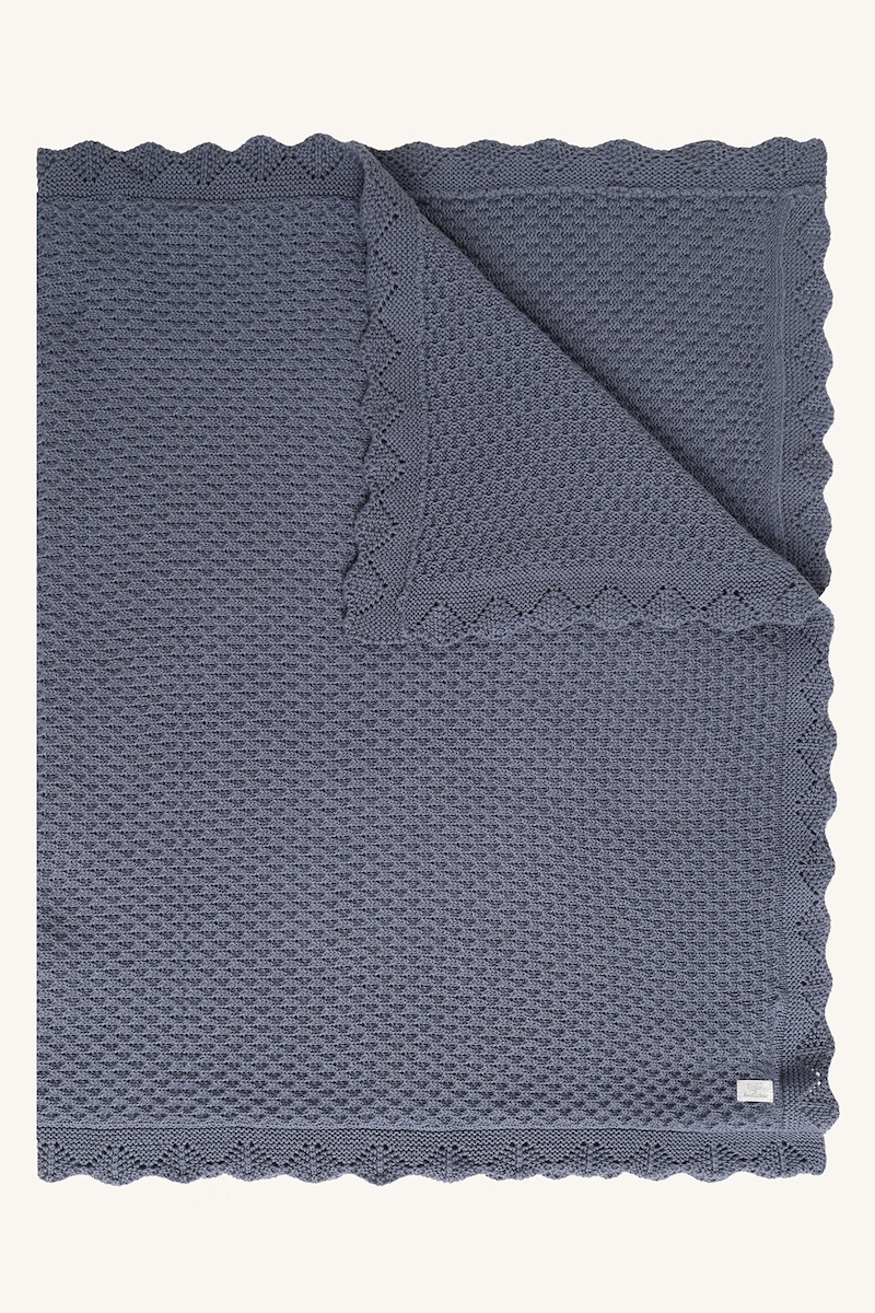 Hust & Claire Babydecke in Blue Storm Gestrickt in Blau Hust & Claire Babydecke in Blue Storm Gestrickt in Blau