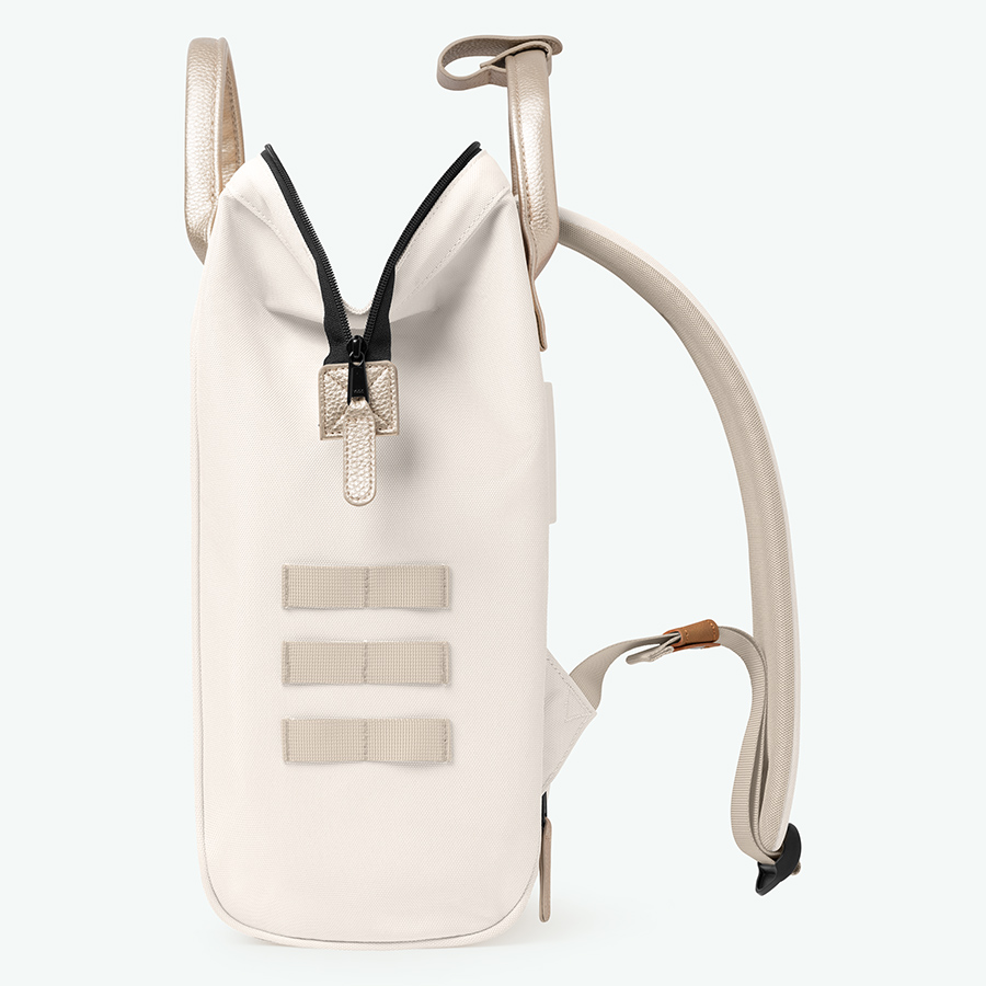 3701328356004_234 Cabaia Rucksack ALGIERS Small mit Laptop-Fach in Creme/Metalic