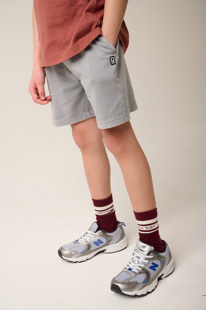 Tumble N Dry Shoreline Shorts in Washed Grau Tumble N Dry Shoreline Shorts in Washed Grau