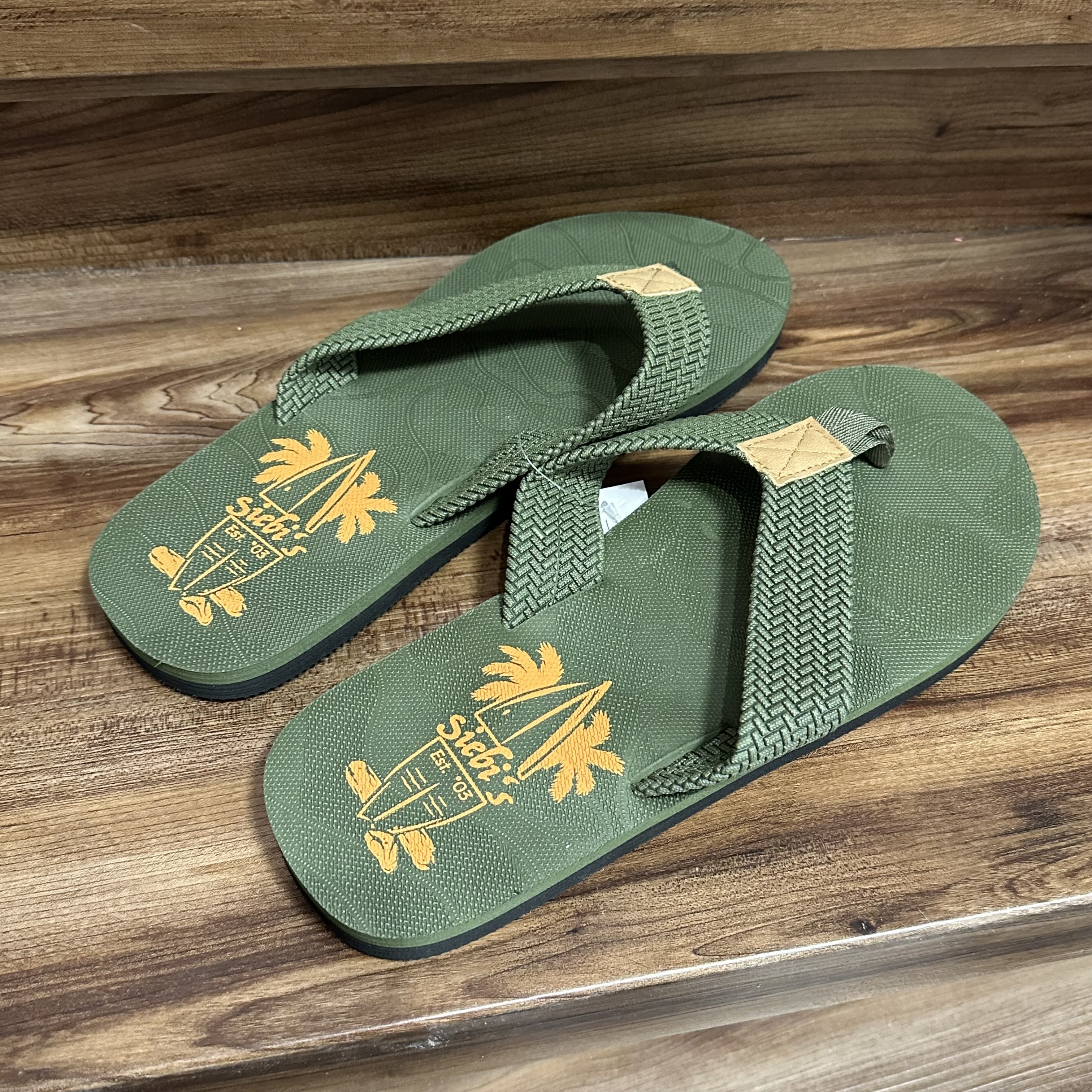 Siebi´s FlipFlop/Zehensandale Waves - Oliv mit Orangenen Aufdruck Siebi´s FlipFlop/Zehensandale Waves - Oliv mit Orangenen Aufdruck