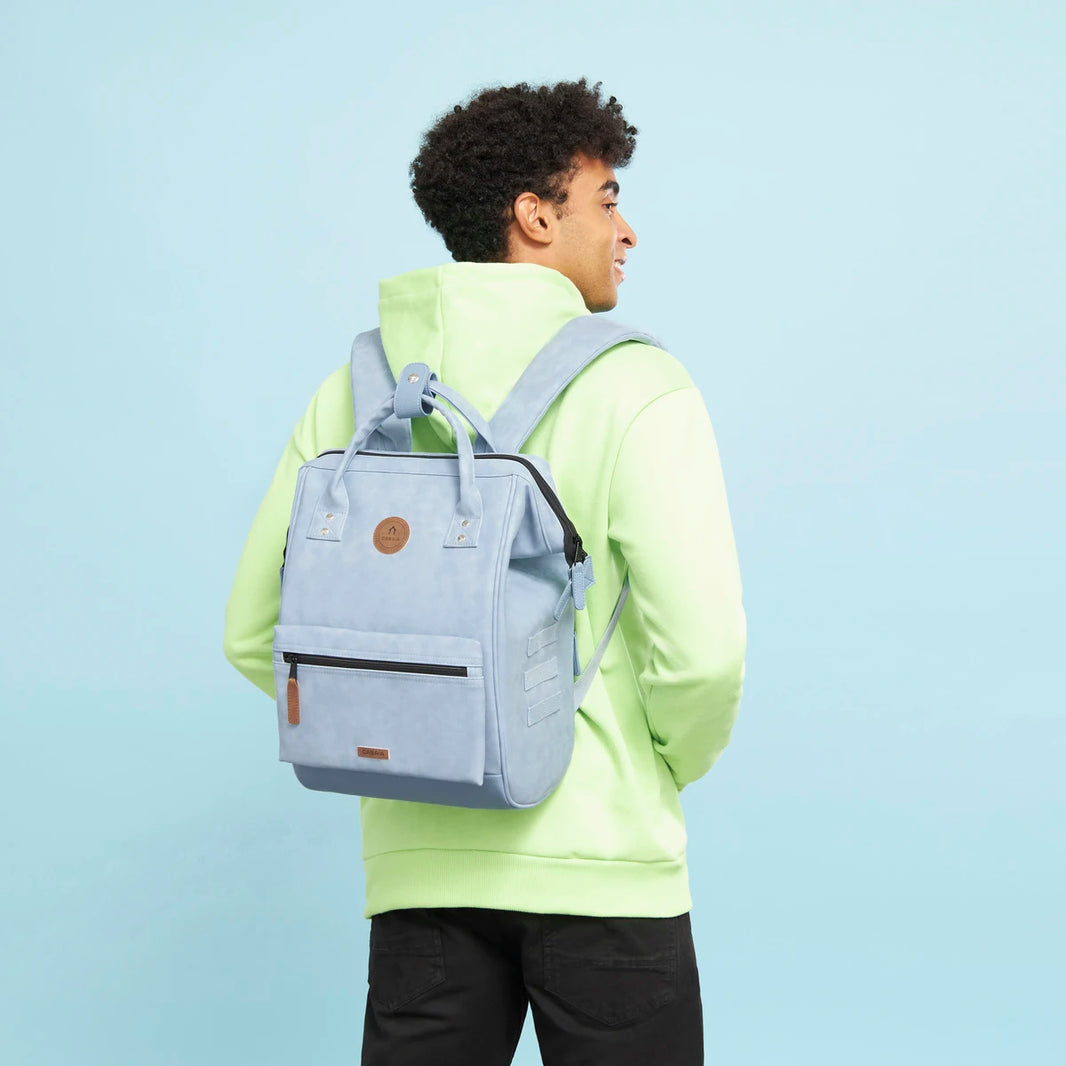 TDM_S24_ADVENTURER_MEDIUM_GUAYAQUIL_3701328391050_10_1066x-webp Cabaia Rucksack GUAYAQUIL Medium mit Laptop-Fach - Hellblau