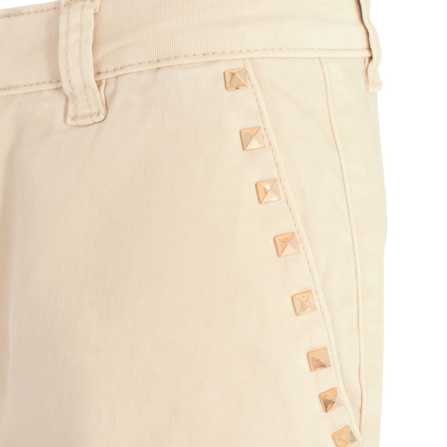 S222317_7093_3 Sofie Schnoor Chino Short in Beige mit Nieten - SALE