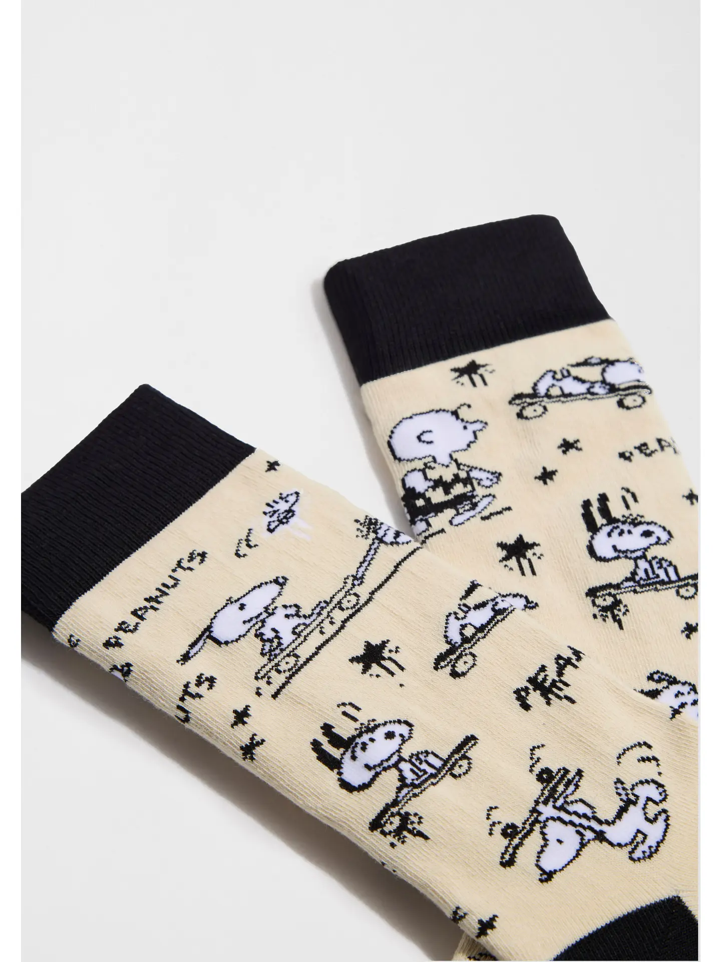 BeSocks BeSnoopy Bio Baumwolle Peanuts Snoopy Socken Skater BeSocks BeSnoopy Bio Baumwolle Peanuts Snoopy Socken Skater