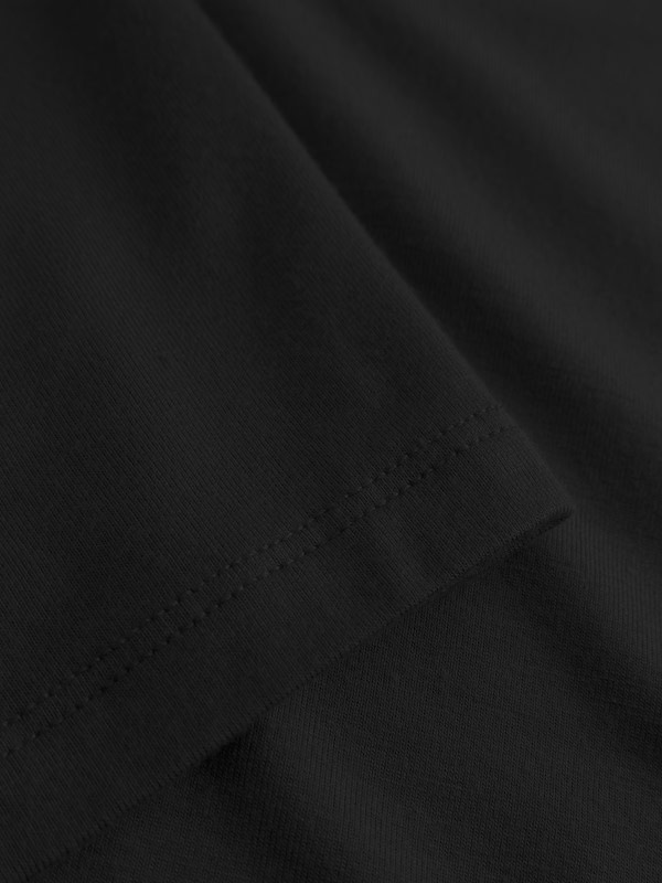 Mademoiselle YeYe Smooth Touch Viskose Langarm Top in Schwarz
