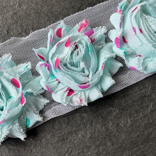 Wowzers Shabby Chic Stoffblume Blüte am Band - Mint Confetti - 3 Blumen 