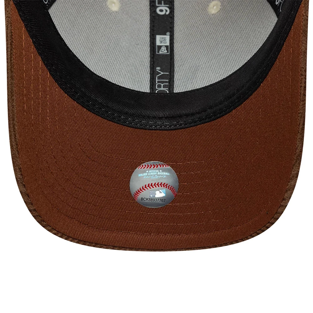 New York Yankees MLB Cord Cream & Brown 9FORTY M-Crown Adjustable Cap - Braun & Creme Kord Cap