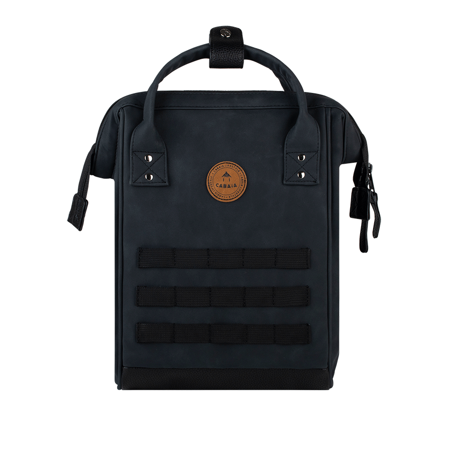 TDM-W22-ADVENTURER-SMALL-LE-HAVRE-FACE-BD Cabaia Rucksack LE HAVRE Small (mit Laptop-Fach) - Schwarz