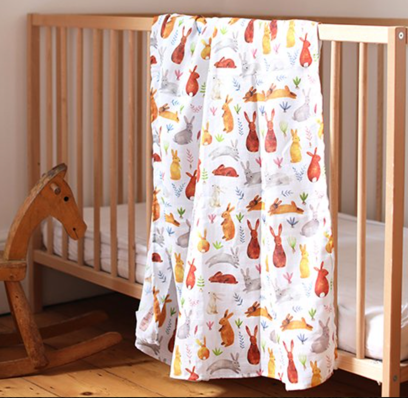 Bildschirmfoto-2022-08-19-um-12-44-10 The Fox in the Attic Muslin Swaddle Tuch - Hasen