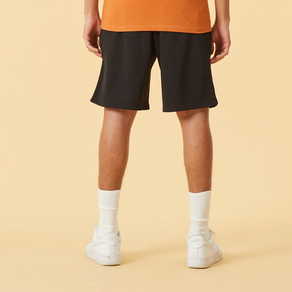 new-era-essential-black-shorts-12893072-right New Era Shorts - schwarz