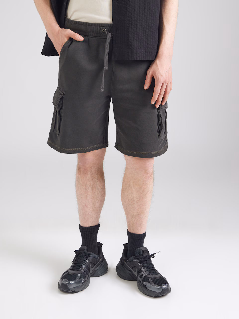 Superdry Herren Jog Short Cargo in Schwarz