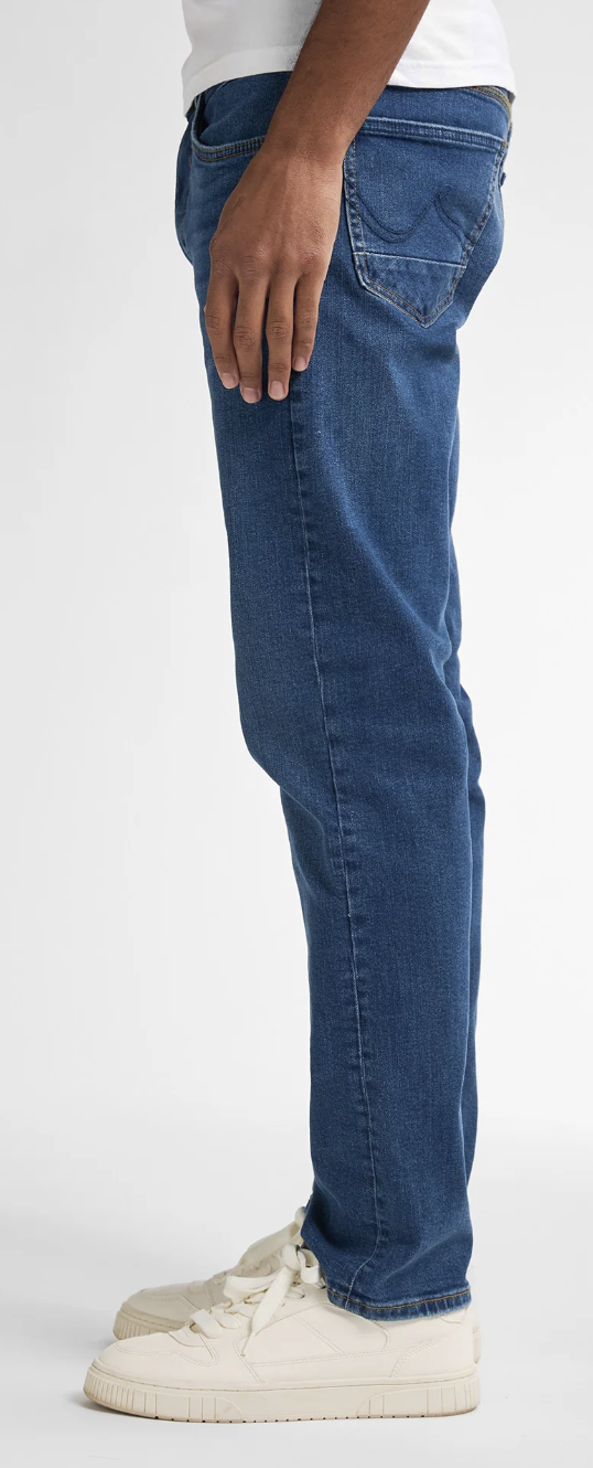 Petrol Industries Herren Jeans Starling Straight Fit in Medium Blue Petrol Industries Herren Jeans Starling Straight Fit in Medium Blue