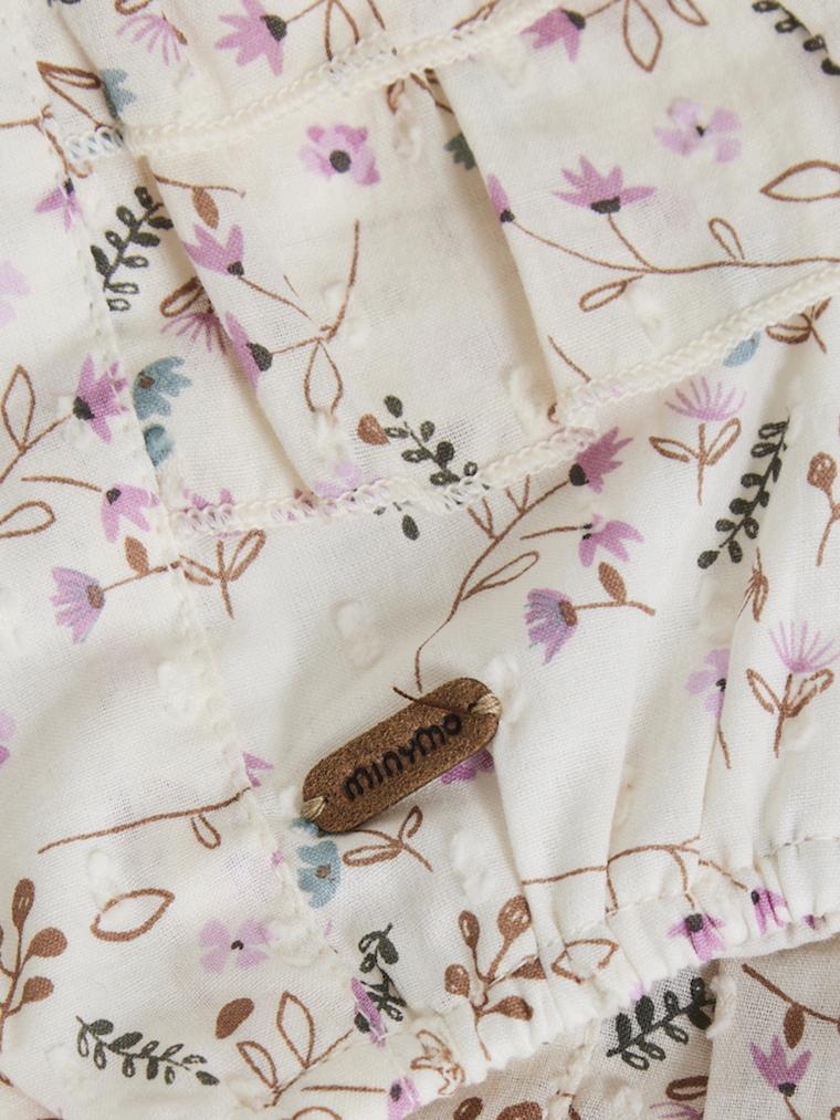 Minymo Baby Hose in Beige mit All Over Blumen Print