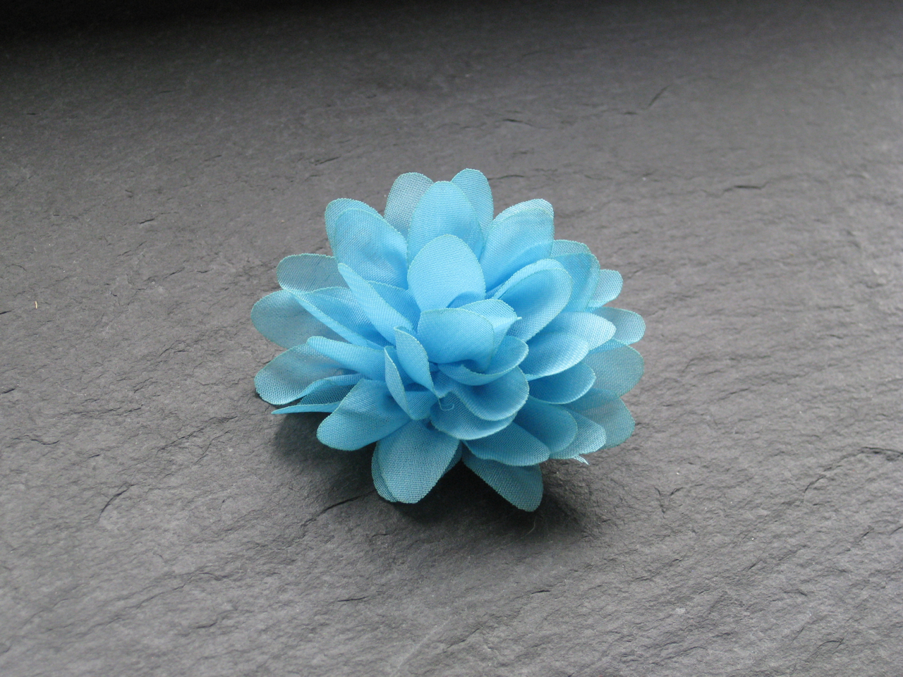WOWZERS-ALOHA-HAARBLU-TE-HELLBLAU Wowzers Aloha Blüten Clips für Kleidung & Haare - Farbauswahl