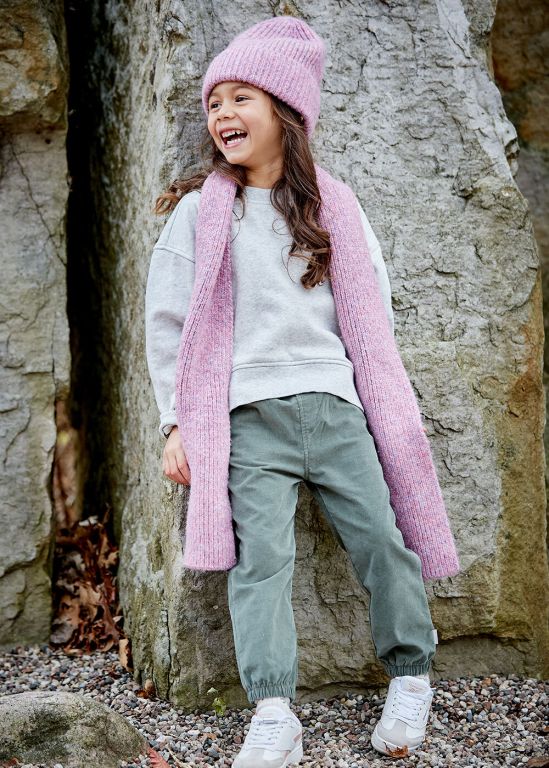 Maximo Kinderschal Strickschal Superweich Rippe in Mauvewood Orchid Melange Maximo Kinderschal Strickschal Superweich Rippe in Mauvewood Orchid Melange