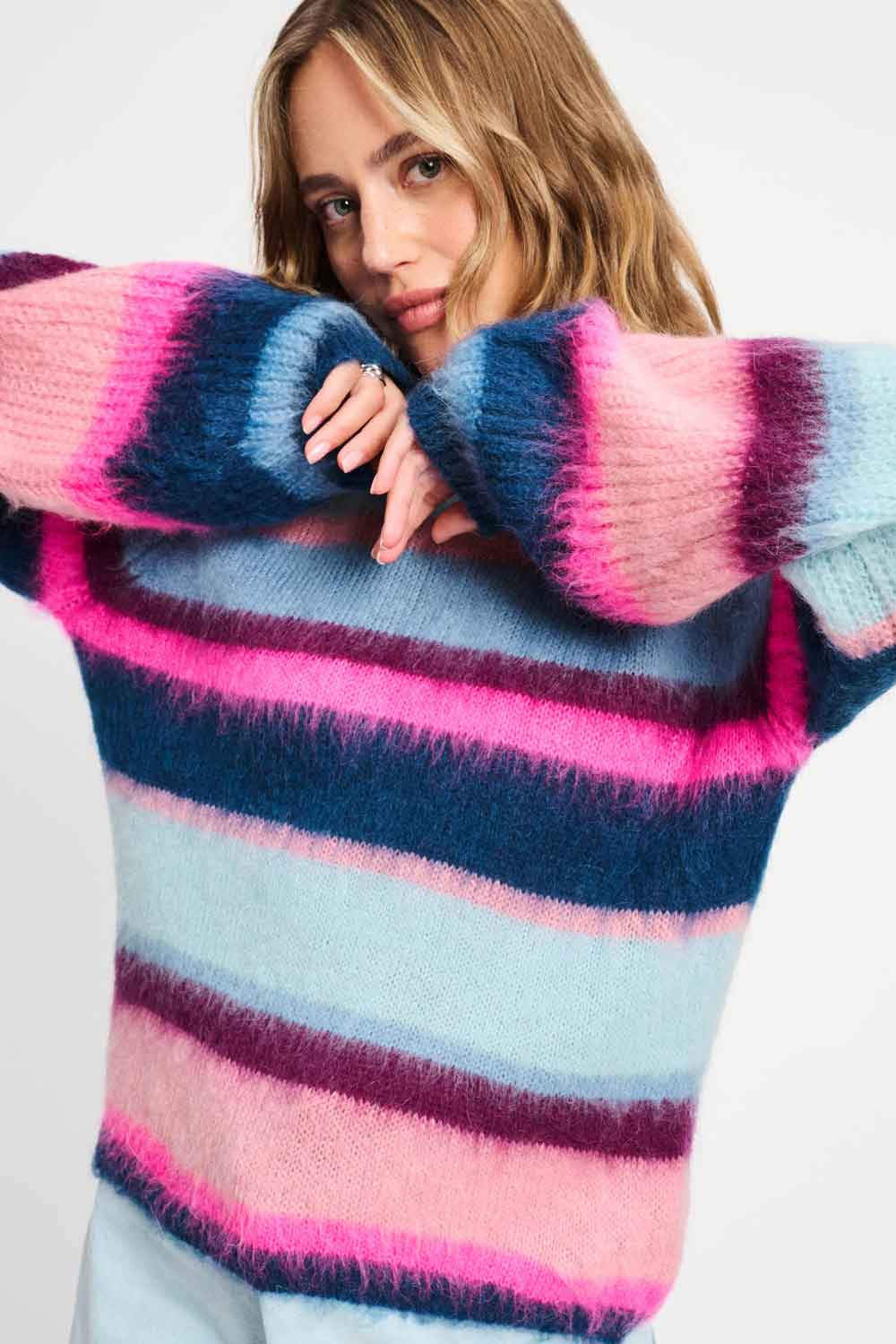POM Amsterdam Strickpulli Pullover Brushed Stripes Blau & Neon Pink