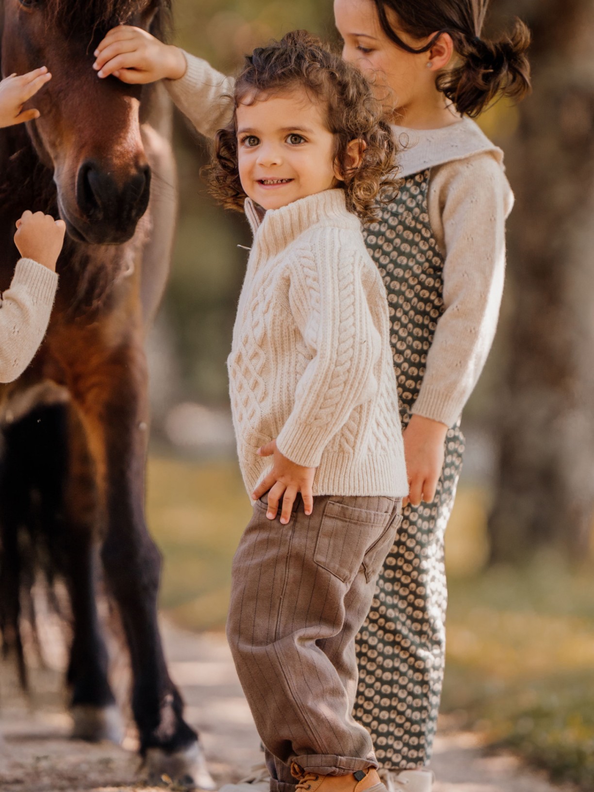 wedoble Merinowolle Fischer Strickpulli mit Henley Reißverschluss in Creme