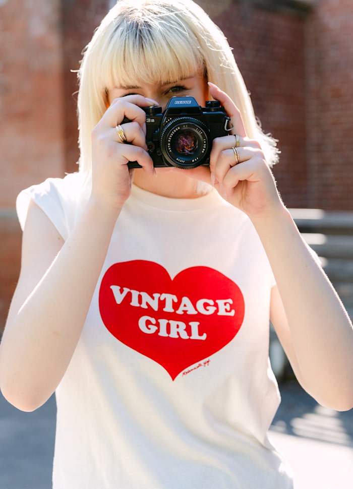 Mademoiselle YeYe Kurzarm T-Shirt - Vintage Girl Herz