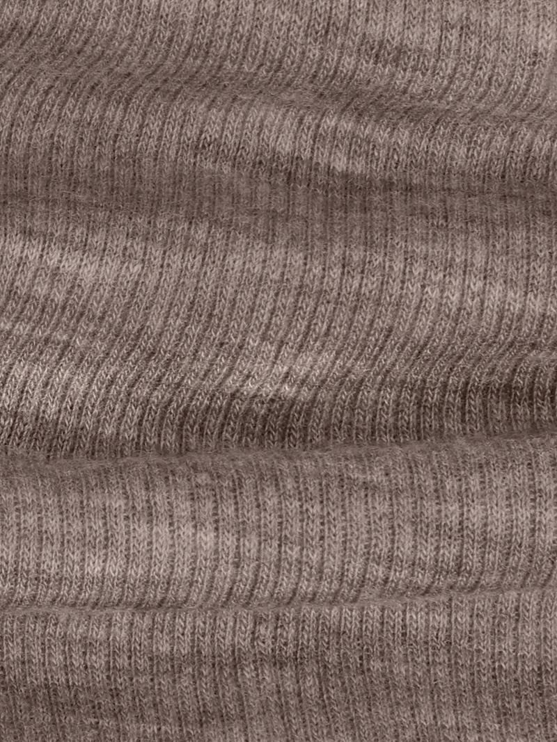 CeLaVi Loop aus Merinowolle 2-lagig in Braun Walnut Melange CeLaVi Loop aus Merinowolle 2-lagig in Braun Walnut Melange