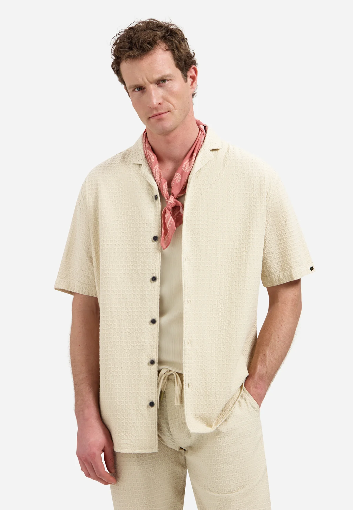 NO EXCESS Baumwoll-Kurzarmhemd mit Struktur in Desert Beige