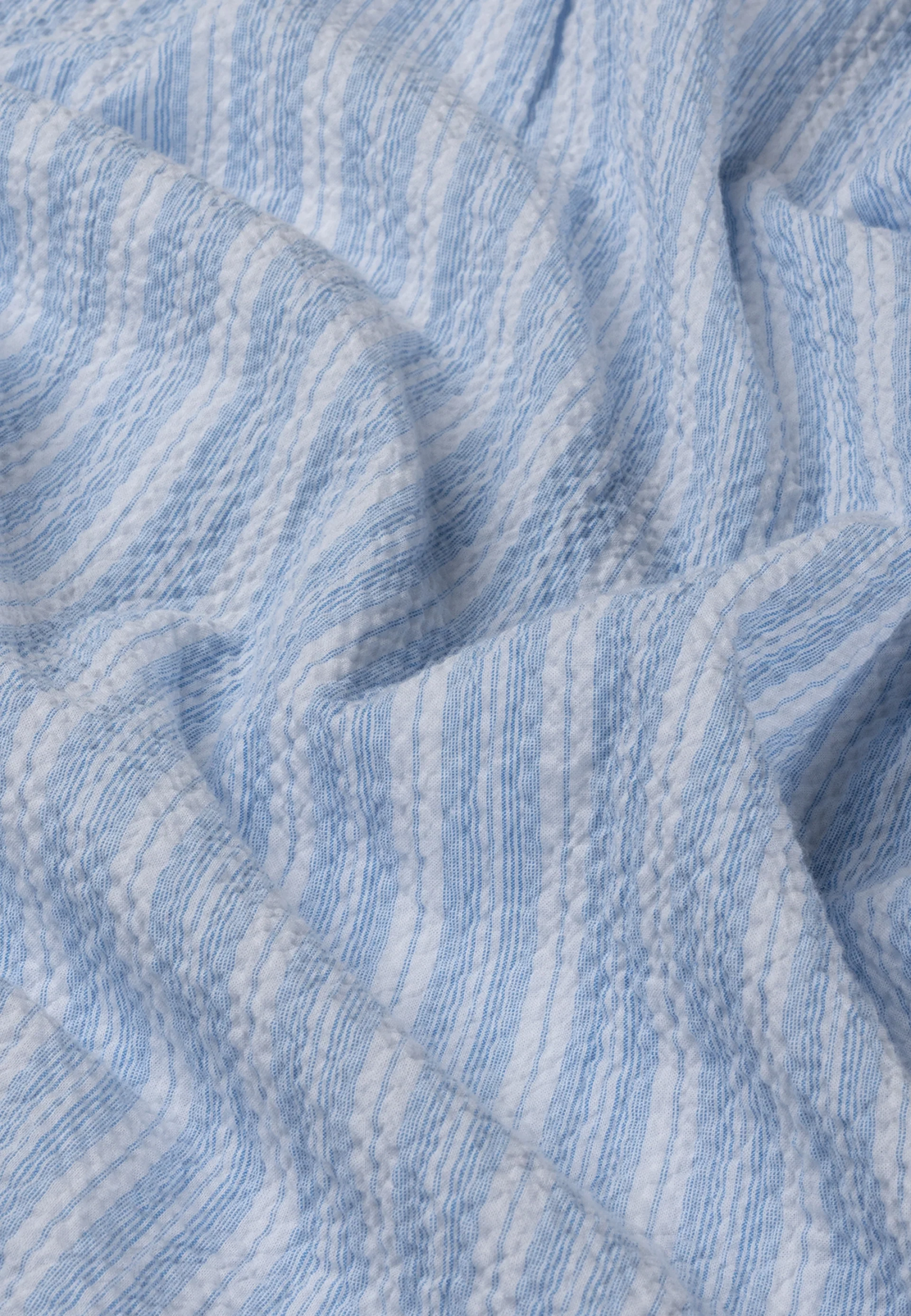 DSTREZZED Clay Seersucker Stripe Hemd - Hellblau Gestreift - SALE DSTREZZED Clay Seersucker Stripe Hemd - Hellblau Gestreift - SALE