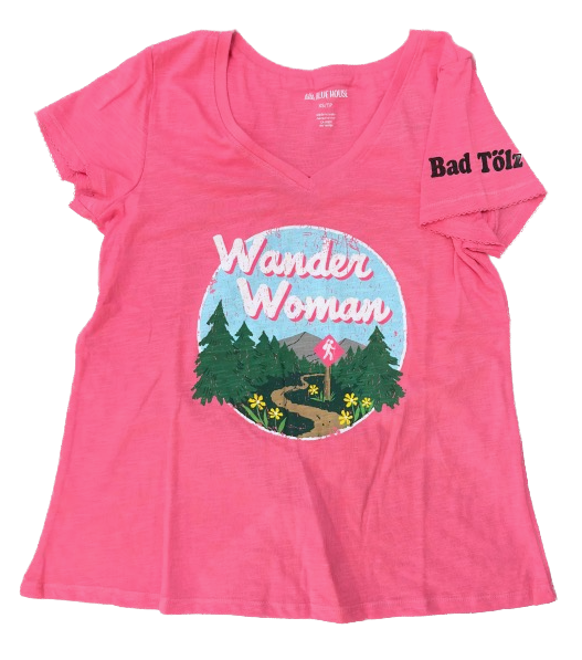 Little Blue House Kurzarm T-Shirt mit V-Ausschnitt in Pink - Wander Woman