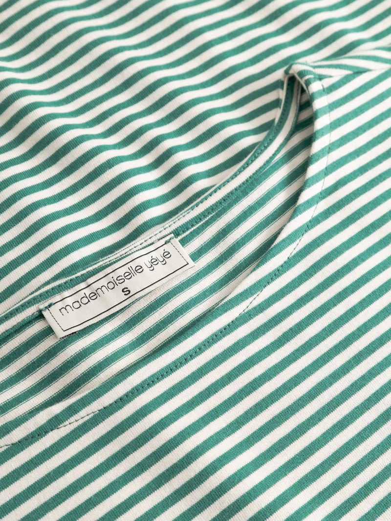 Mademoiselle YeYe Iconique Langarm Top mit Herz Grün Gestreift