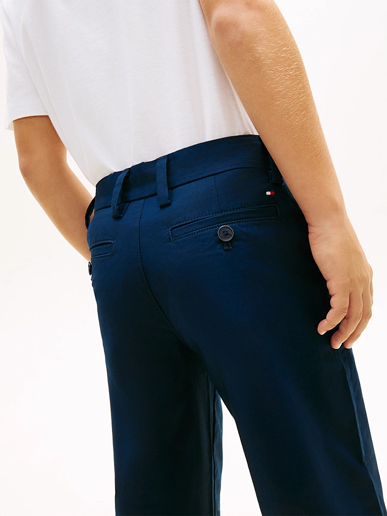 Tommy Hilfiger Jungs Baggy Chino in Navy Tommy Hilfiger Jungs Baggy Chino in Navy