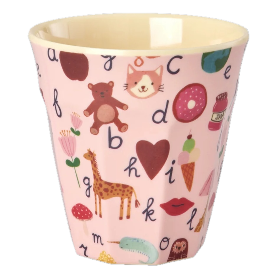RICE Melaminbecher Pink ABC Print in Pink – 250 ml RICE Melaminbecher Pink ABC Print in Pink – 250 ml