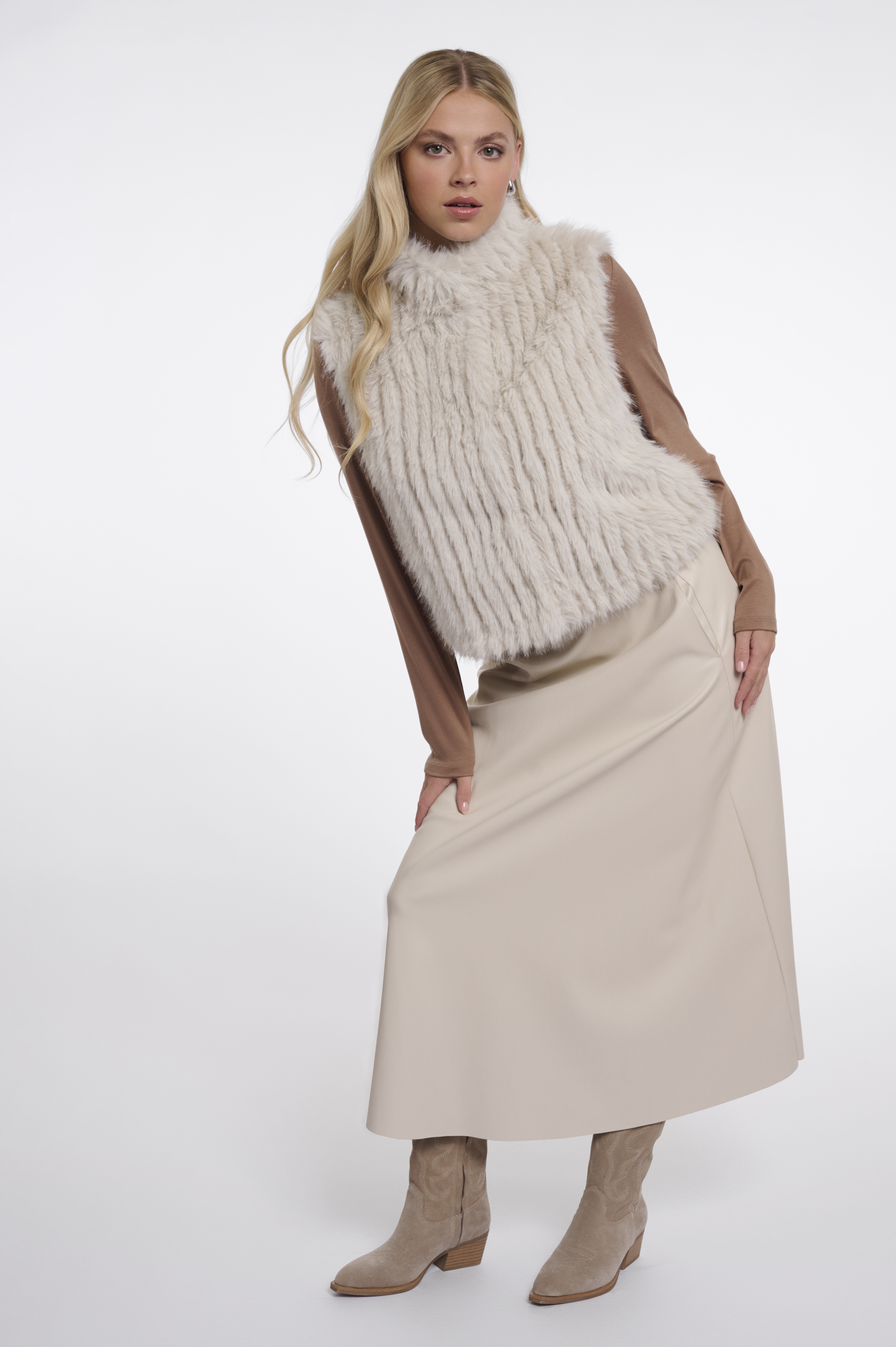 Rino & Pelle Dava Soft-Touch-Weste mit Verschluss - Birch Rino & Pelle Dava Soft-Touch-Weste mit Verschluss - Birch