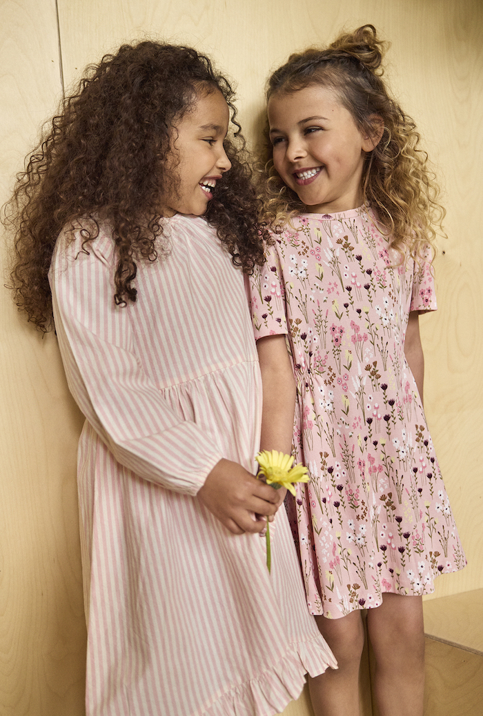 Minymo Kleid Baumwolle Jersey Rib in Rosa mit Allover Blumen - SALE