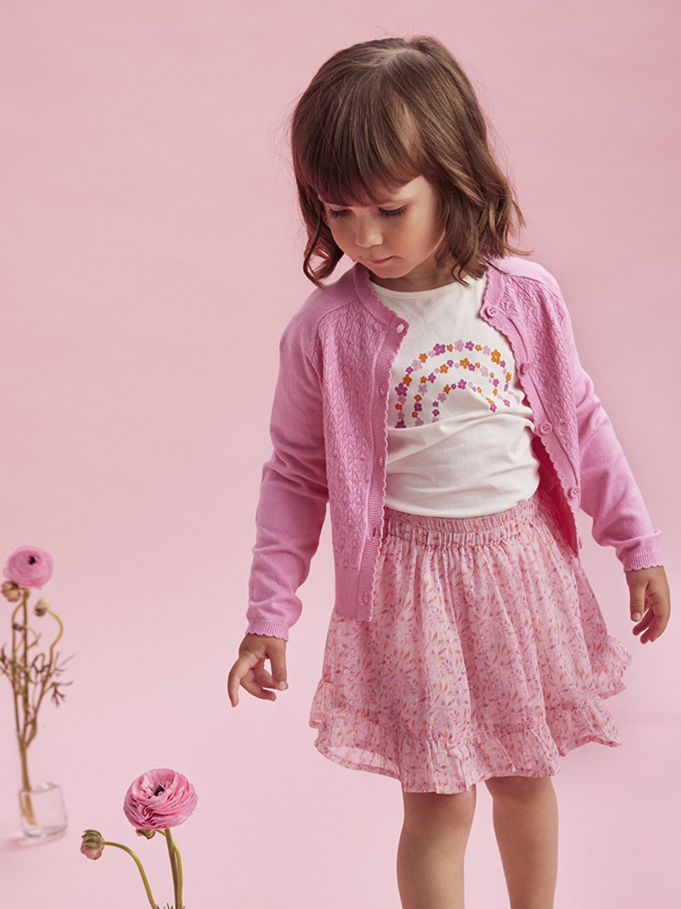 Creamie Kurzarm Bio-Baumwolle T-Shirt in Creme mit Pink Blumen Regenbogen - SALE