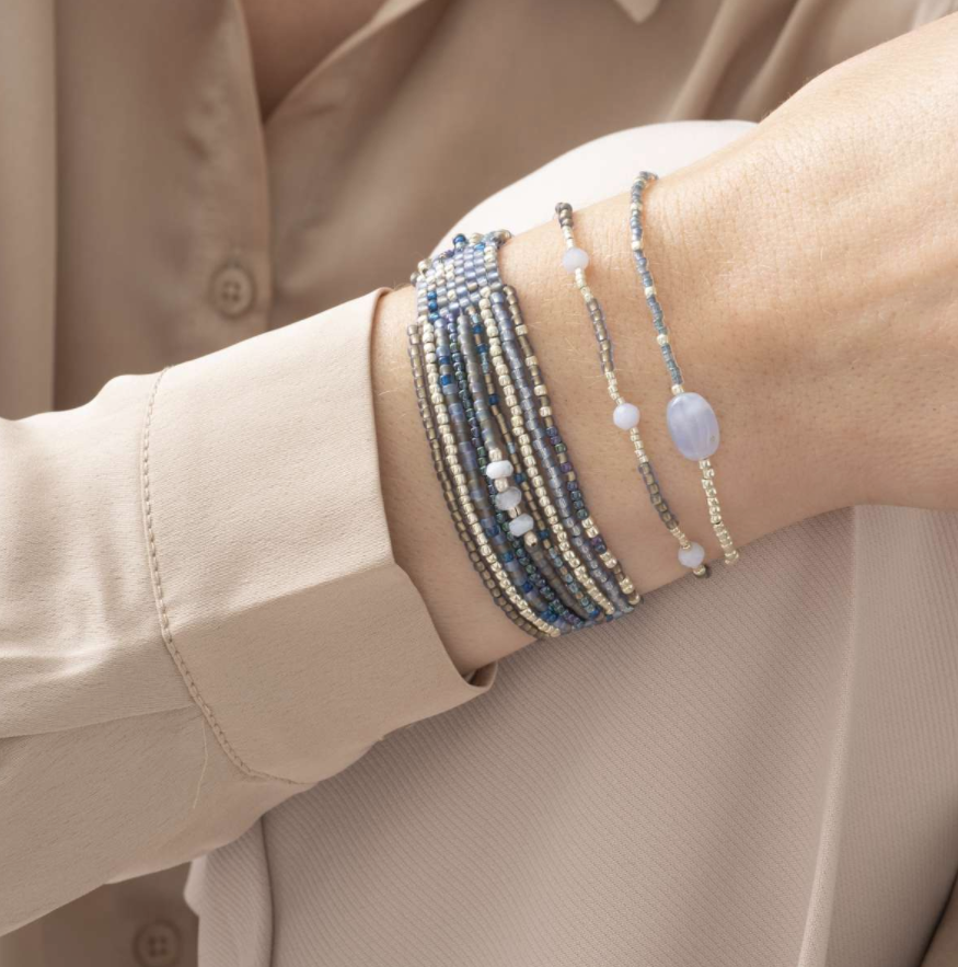 Bildschirmfoto-2022-03-10-um-08-43-49 A Beautiful Story Warrior Blauer Achat Silber Armband