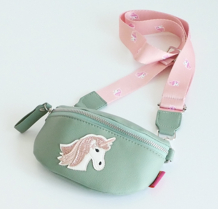 KisMe Crossbody Tasche Sidebag - Einhorn in Grün mit Einhorn Band