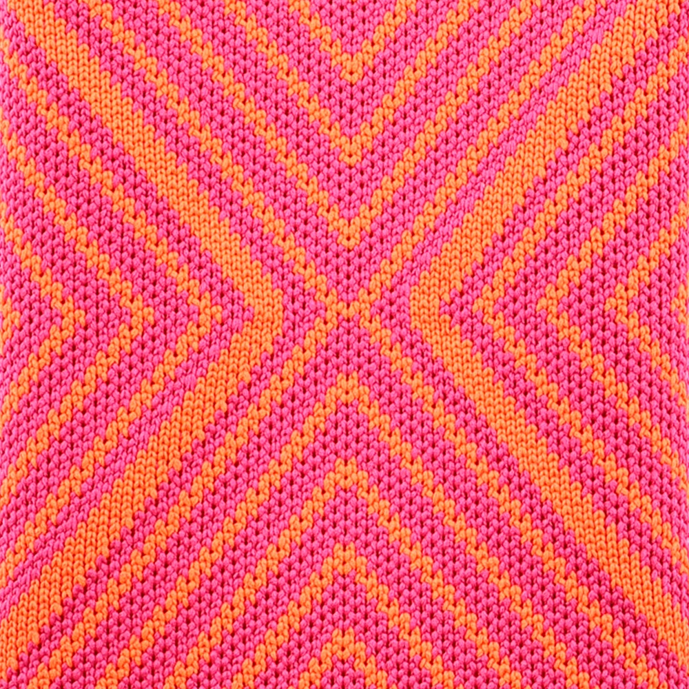 LOT83 Charlie Gestrickte Handytasche mit Druckknopf - Neon Pink & Orange Zick Zack Muster 