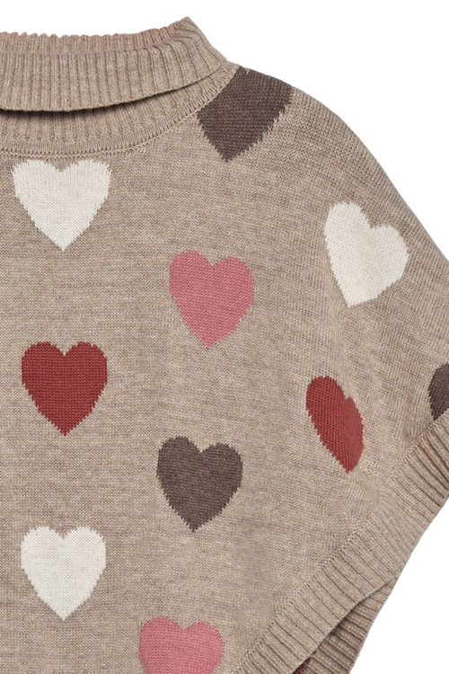 Hust & Claire Pinja Strick Poncho in Beige mit Herzen Hust & Claire Pinja Strick Poncho in Beige mit Herzen