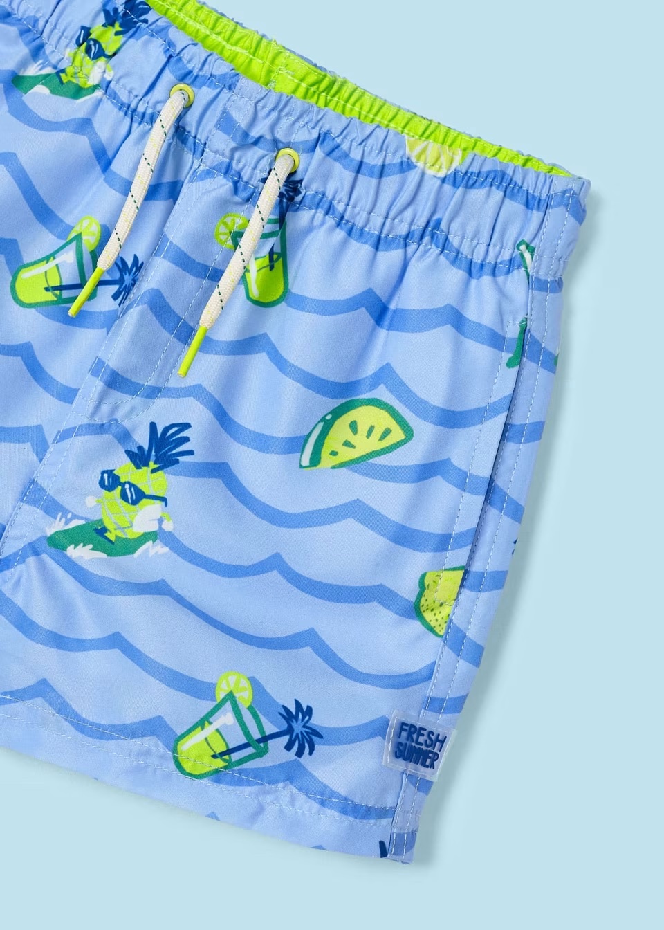 badehose-gemustert-recyceltes-polyester-jungen-luftblase-XL-6 Mayoral Boys Badehose in Blau - Gemustert